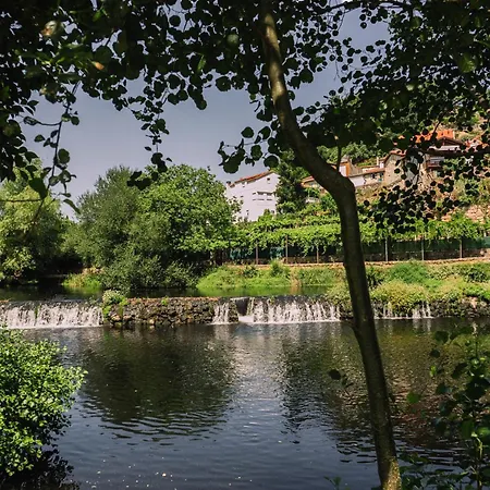 De - 5 Parque de Campismo *